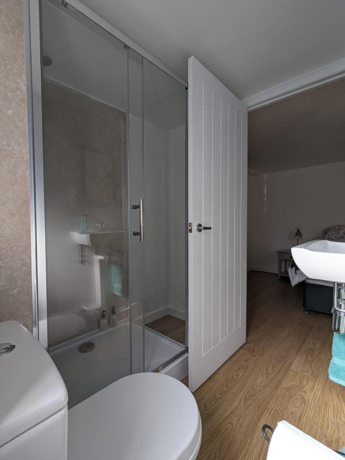 Regilbury Court, Grooms House Redhill  Экстерьер фото